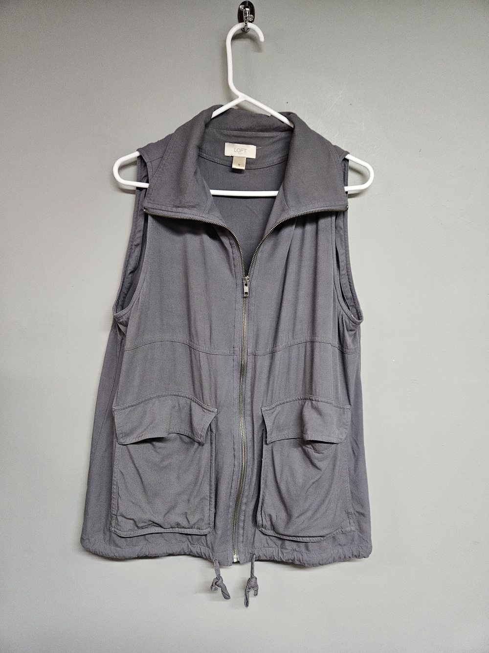 LOFT Charcoal Gray Sleeveless Zip Utility Vest Women's Medium